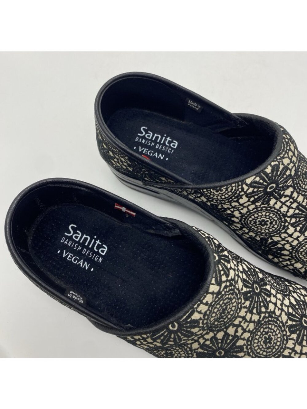 Sanita Velma Clogs 38 US 7 Professional Work Floral Lace Embroidered Slip On - Picture 7 of 15
